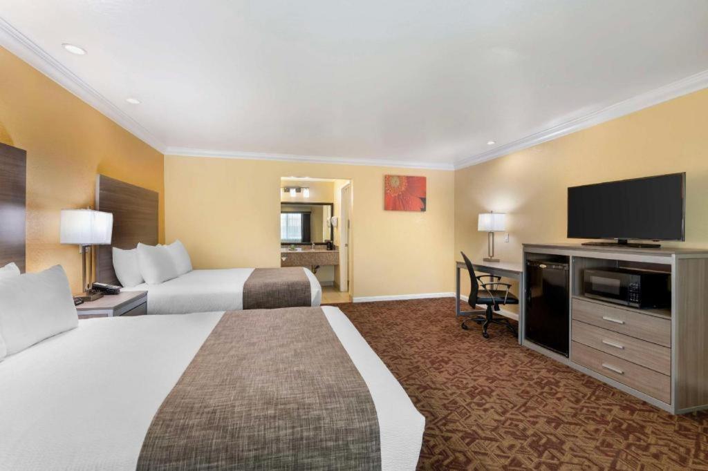 Best Western Hanford Inn Dış mekan fotoğraf